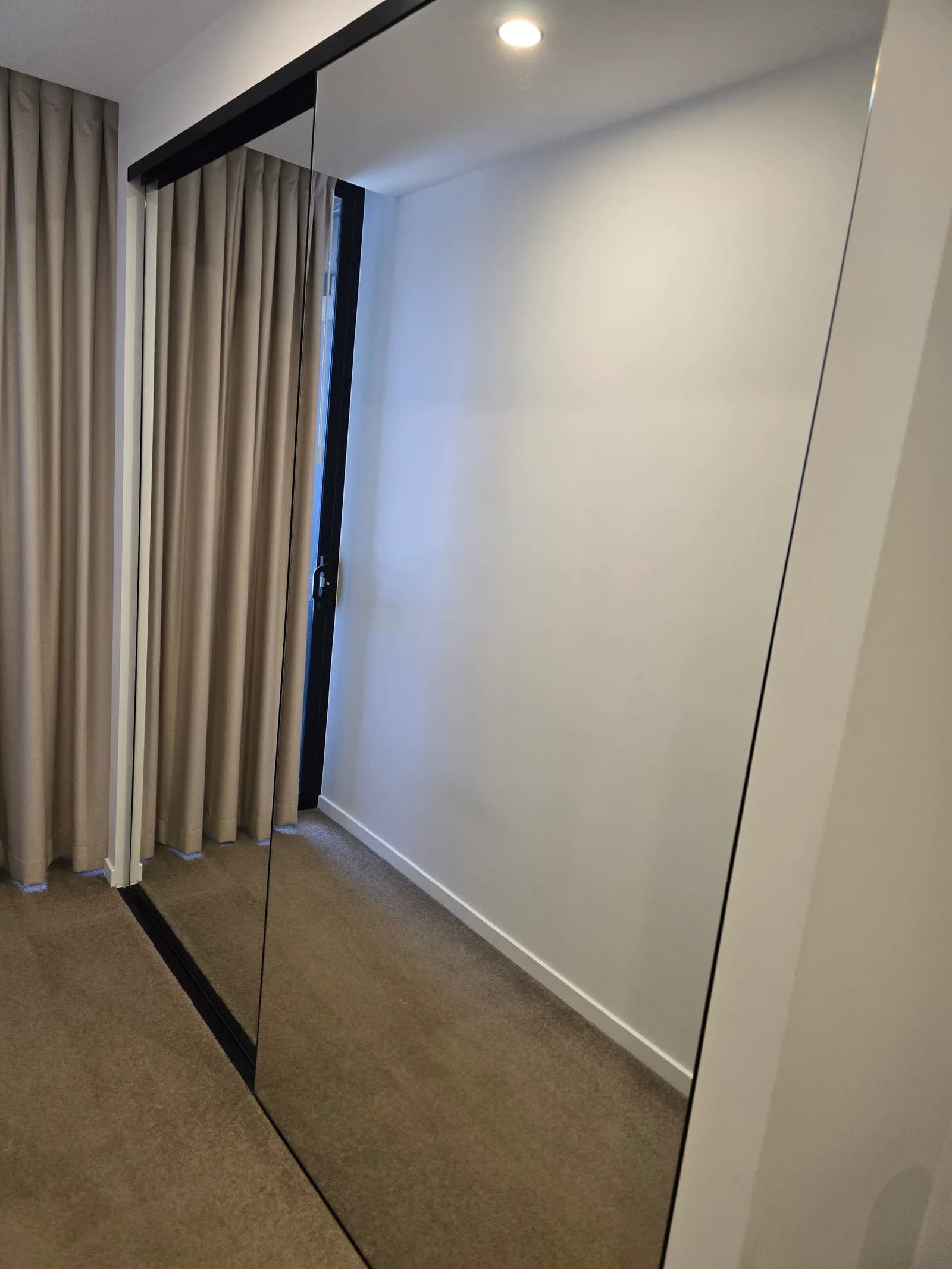 Woden townhouse — kitchen degrease and floor polish